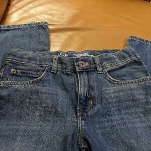 The Children’s Place Boy’s Size 10 Straight Denim Jeans in Classic Blue NWOT
